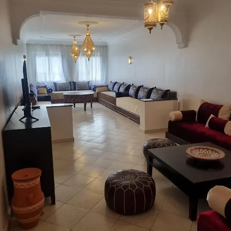 Appartement Spacieux Et Agreable Tangeri Esterno foto